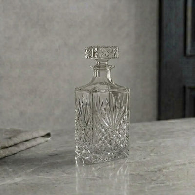 L'Éventail, carafe rectangulaire taillée en éventail - Cave & Comptoir